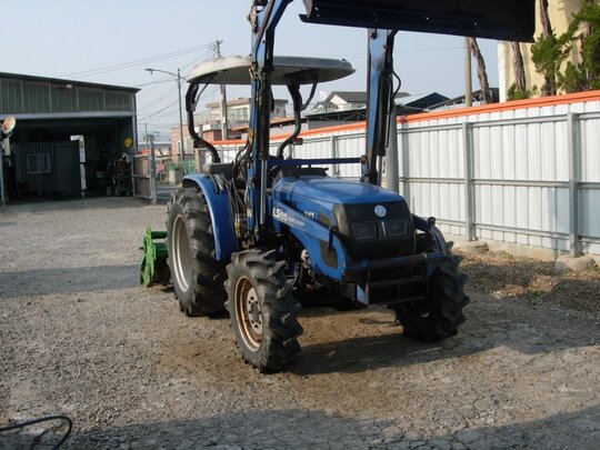 LS 트랙터 N47 (47마력) 앞좌측면