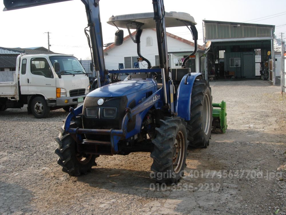 LS 트랙터 N47 (47마력) 뒤우측면