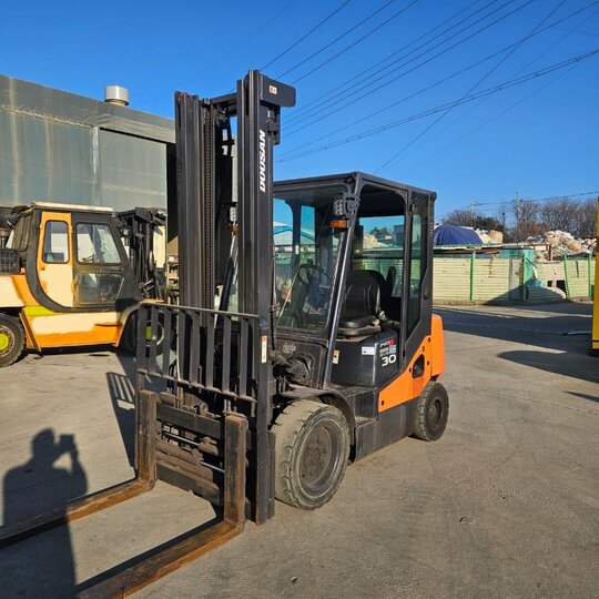 Doosan Forklift D30S-5 (2.98톤)