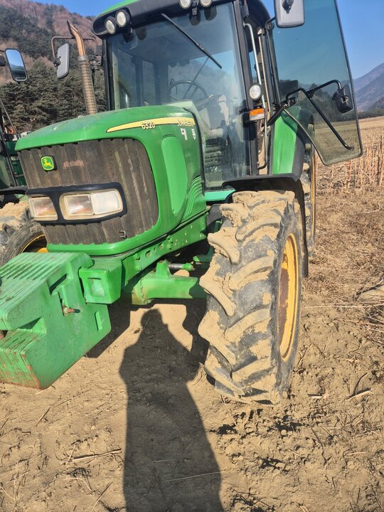 JohnDeere Tractor 6320 (100hp) 앞좌측면