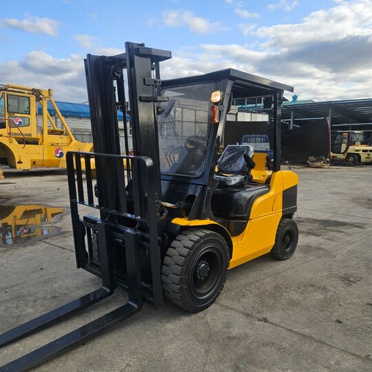  Forklift 3톤사이드쉬프트 (3톤)