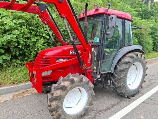 국제 트랙터 EF585 (58마력)