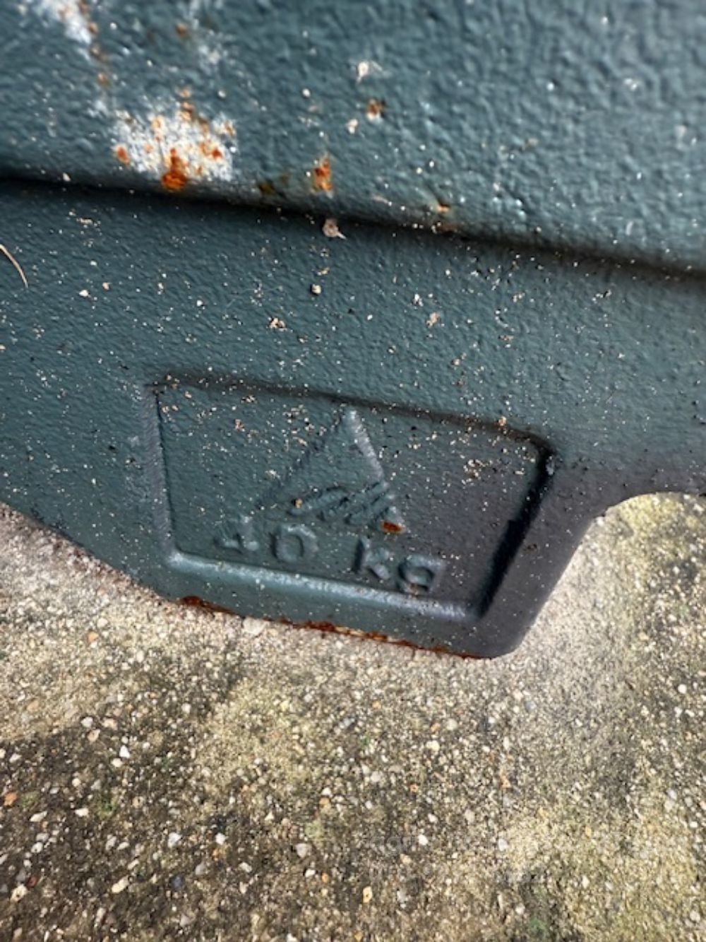 MF Tractor MF (100hp) 뒤우측면