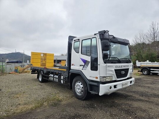  태건특장 농기계운반 사다리 6M25 농기계운반 자동사다리  앞좌측면