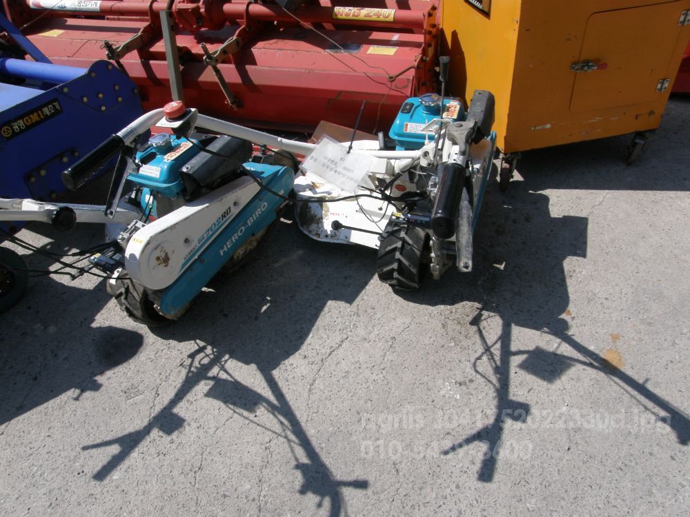 Kubota 논두렁제초기 GR-200  뒤우측면