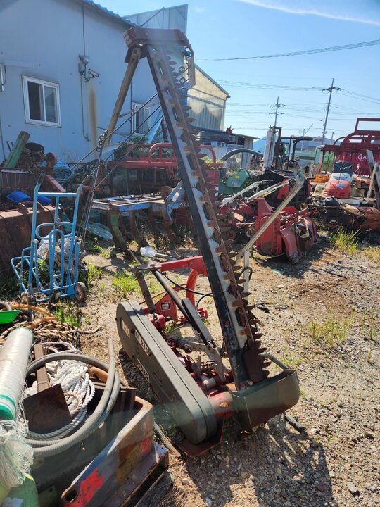  제초기 BF 210 앞좌측면