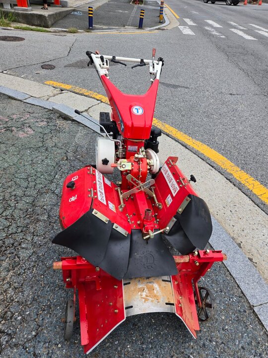  Cultivator TKC-1000B/TKC-650 (8hp) 앞좌측면