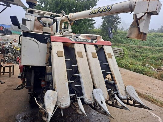 Yanmar Combine Harvester AW465 (4Rows)