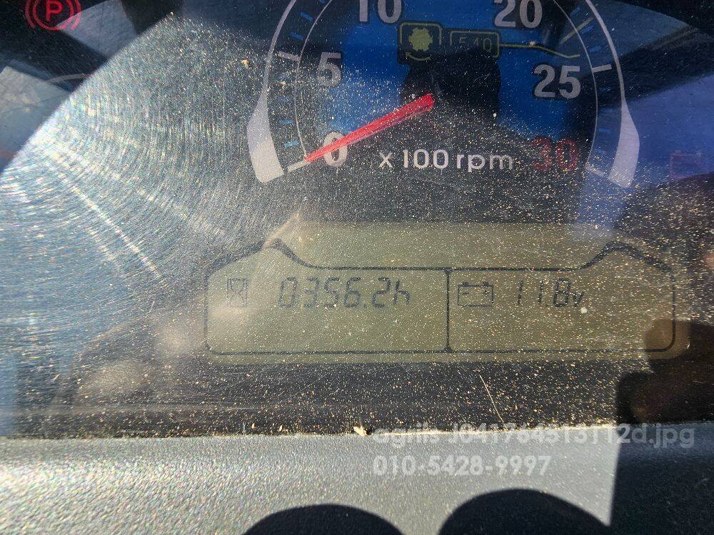 LS Tractor XU6168 (68.9hp) 뒤우측면