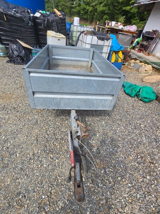 트레일러 트레일러 (전화)