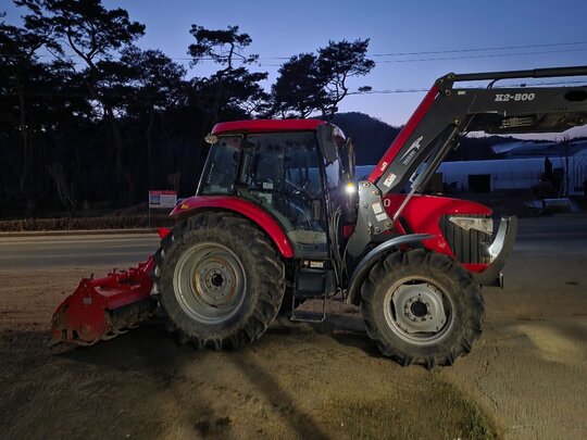 TYM Tractor T110 (111.5hp)