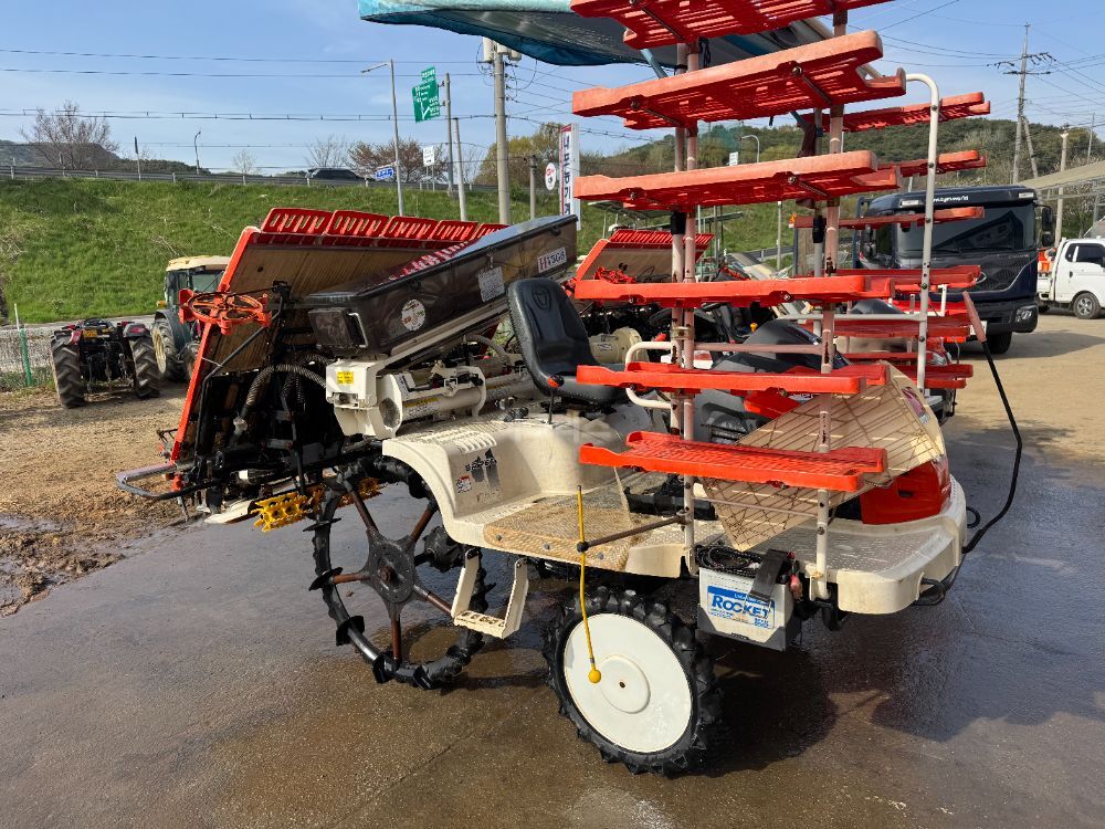 Daedong Rice transplanter ERP60D (6Rows) 뒤우측면
