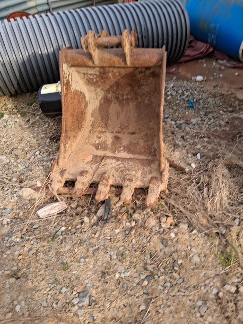 현대 굴삭기 MVP (5톤) 뒤우측면