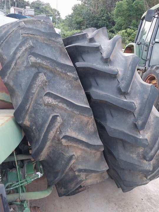 JohnDeere Tractor 5510 (85hp) 앞좌측면