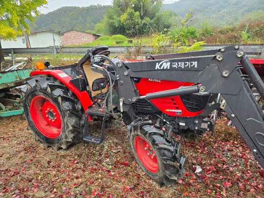 국제 트랙터 57마력 하우스용 (57마력) 앞좌측면