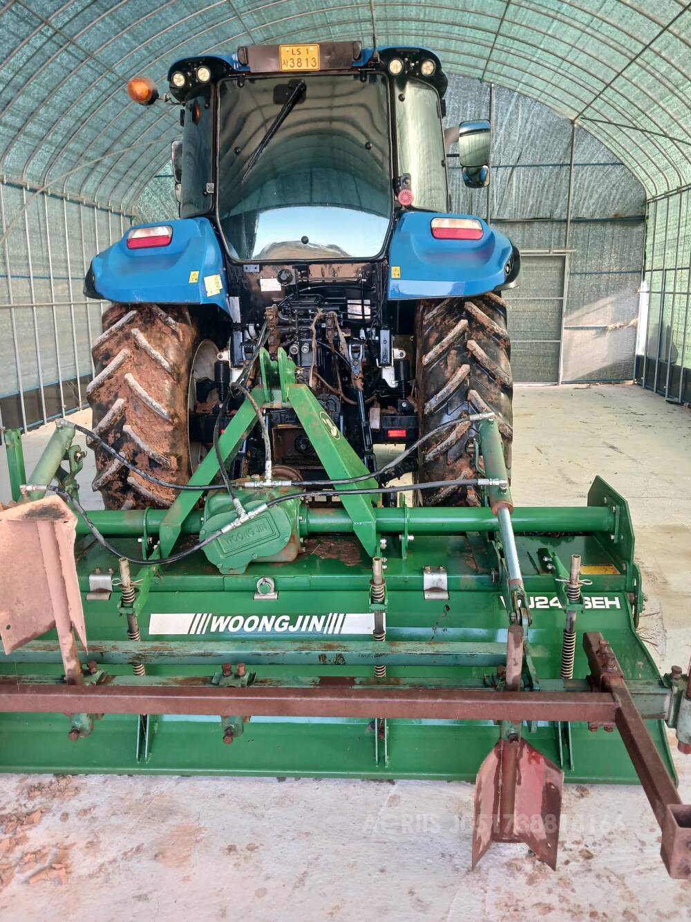 뉴홀랜드 트랙터 T5.110 (107마력) 뒤우측면