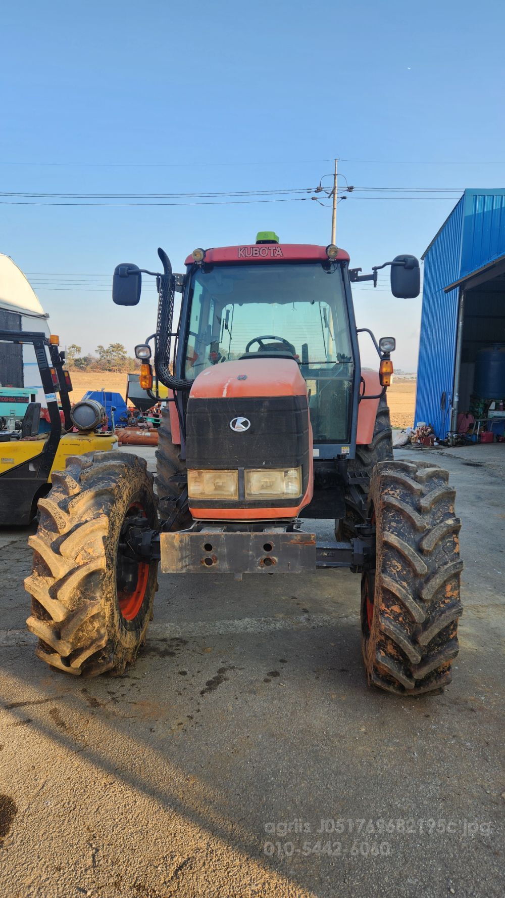 Kubota Tractor M125X (125hp) 뒤우측면