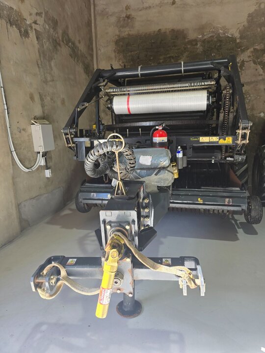  Round Baler 바이오  앞좌측면