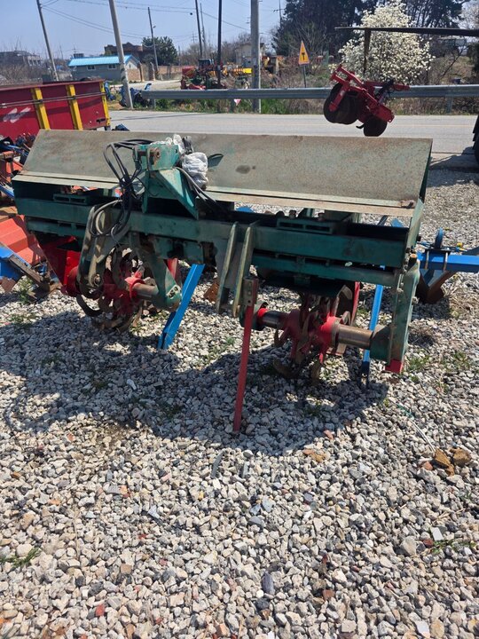  휴립복토기보리배토기(두골) WJ2-300 