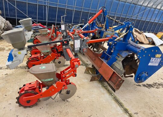 제일기공 제일기공 콩파종기 콩파종기 앞좌측면