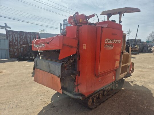 Daedong Combine Harvester DSM65 (4Rows)