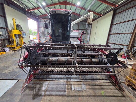 Yanmar Combine Harvester YH1150 (보통형)