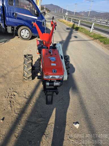 Daedong Power Tiller 경운기 (8hp) 앞좌측면