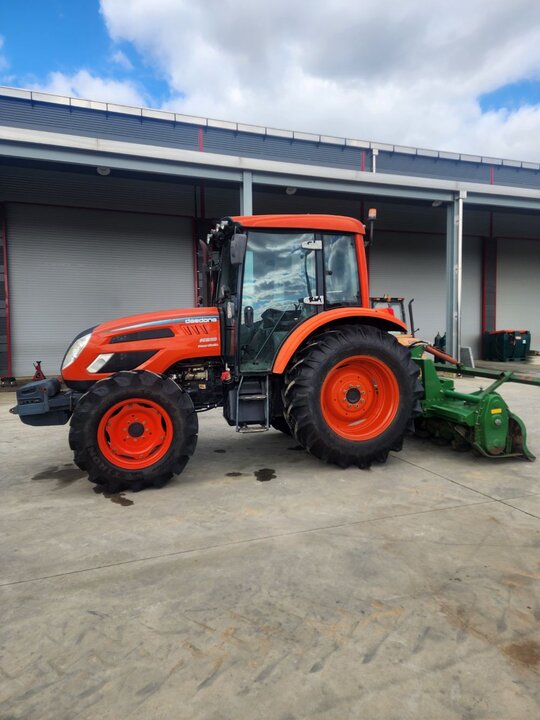 Daedong Tractor PX900PSC (90hp) 앞좌측면
