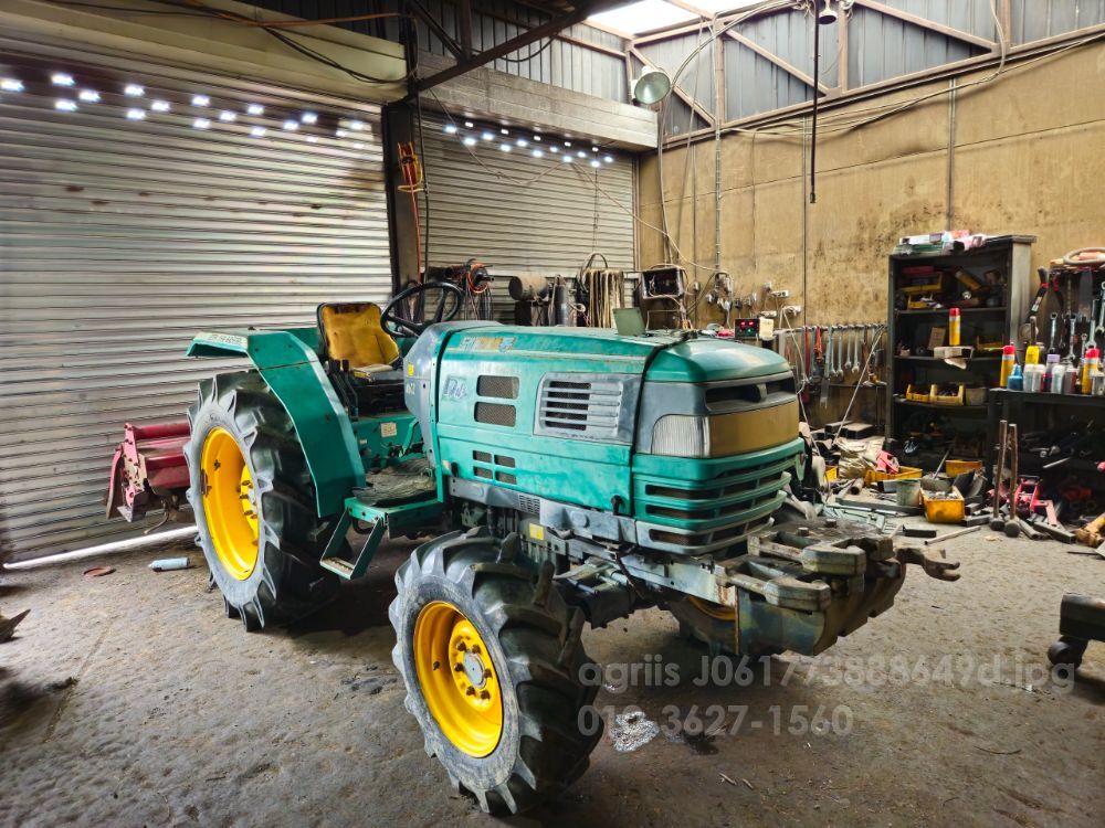 Daedong Tractor D43 (43hp) 뒤우측면