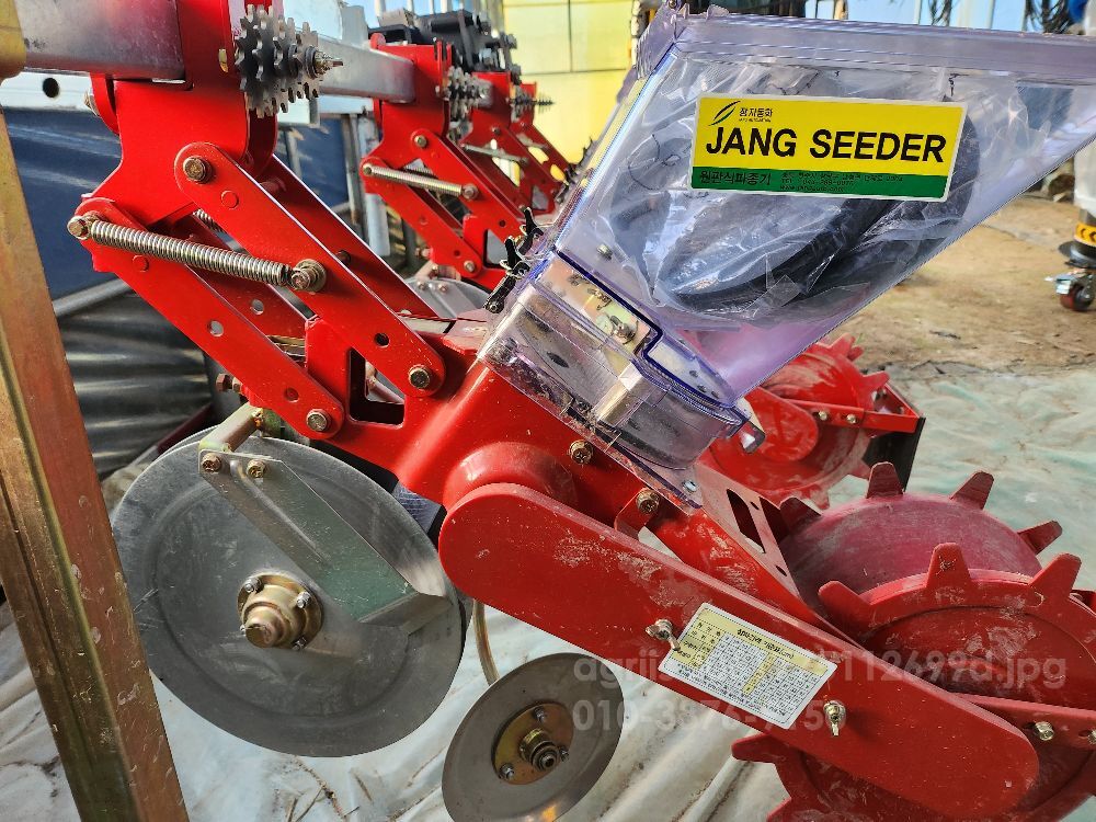 장자동화 장자동화콩파종기 파종기 뒤우측면