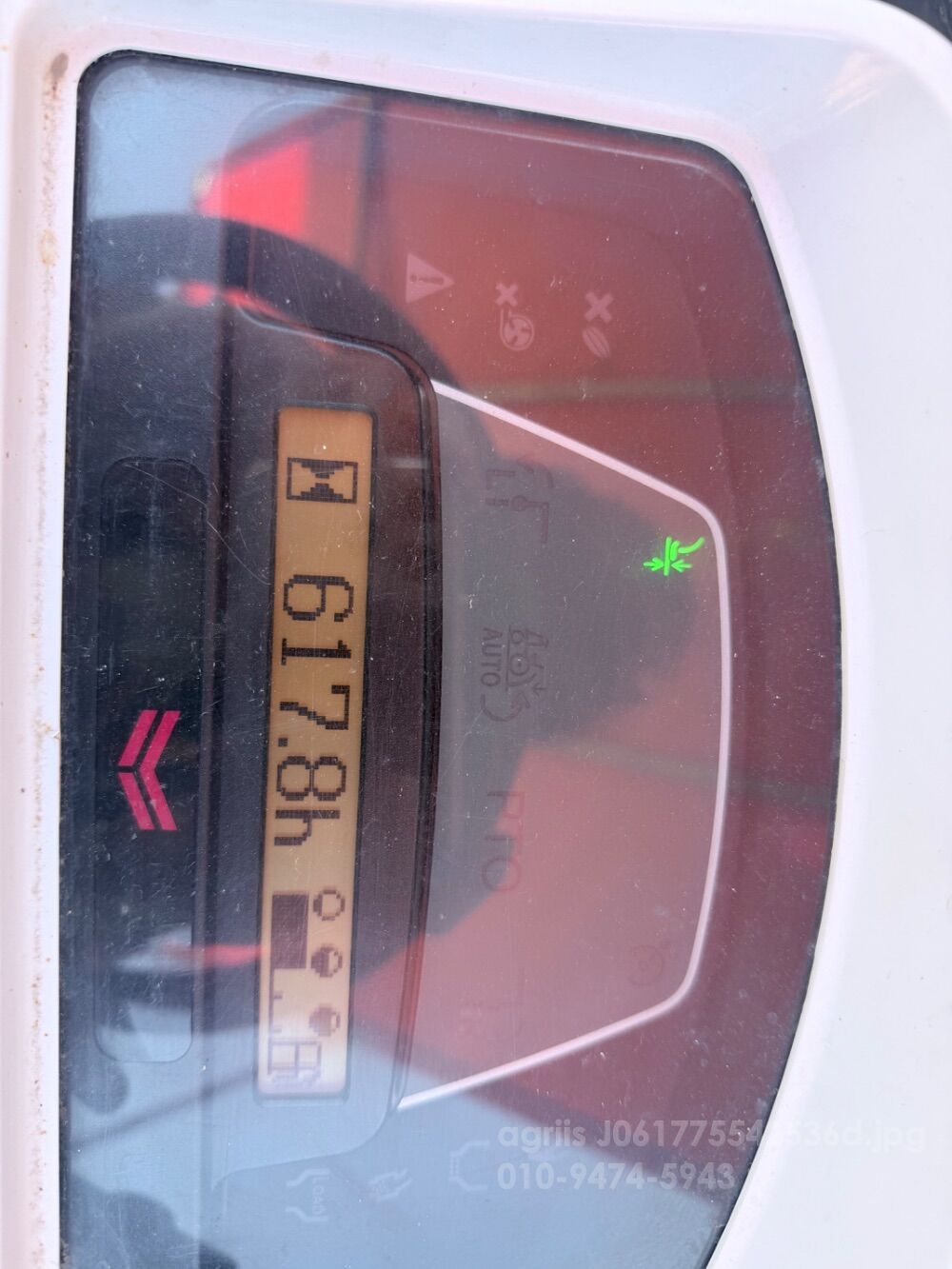 Yanmar Rice transplanter YR8DZ (8Rows) 뒤우측면