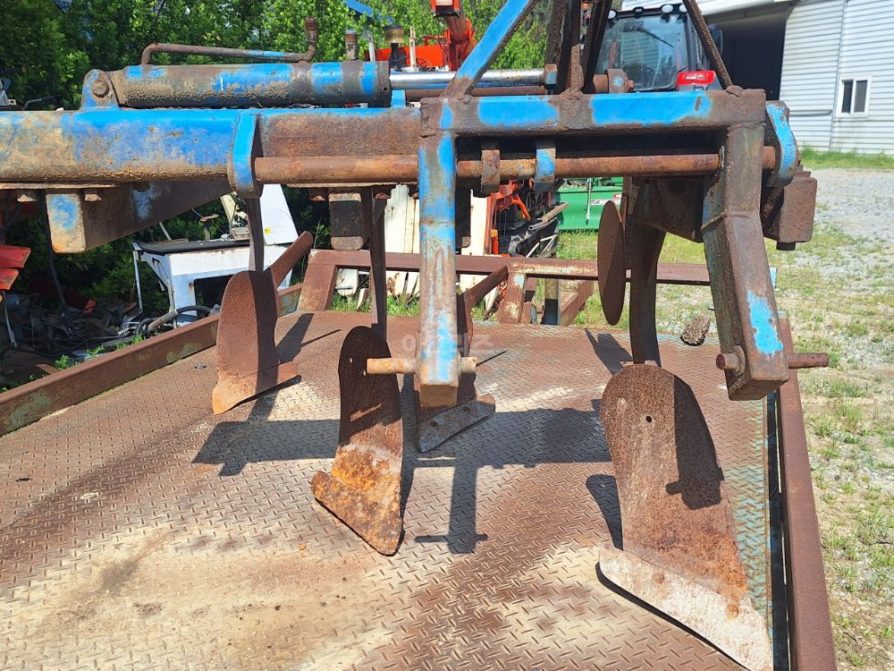 쟁기 쟁기 쟁기 뒤우측면