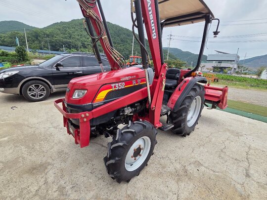 TYM 트랙터 T352 (35마력)