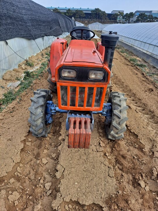 Daedong Tractor L2202 (22hp)