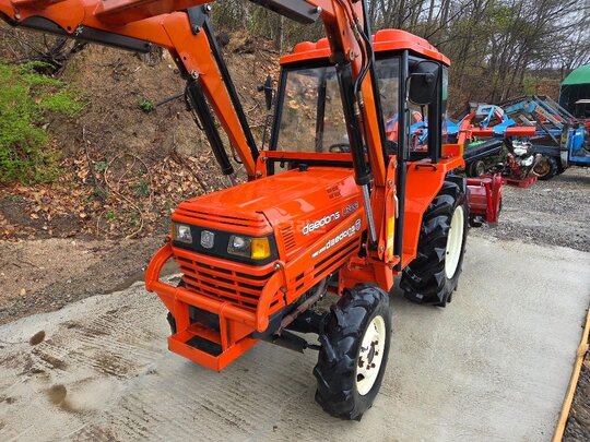 Daedong Tractor L3503 (35hp) 앞좌측면