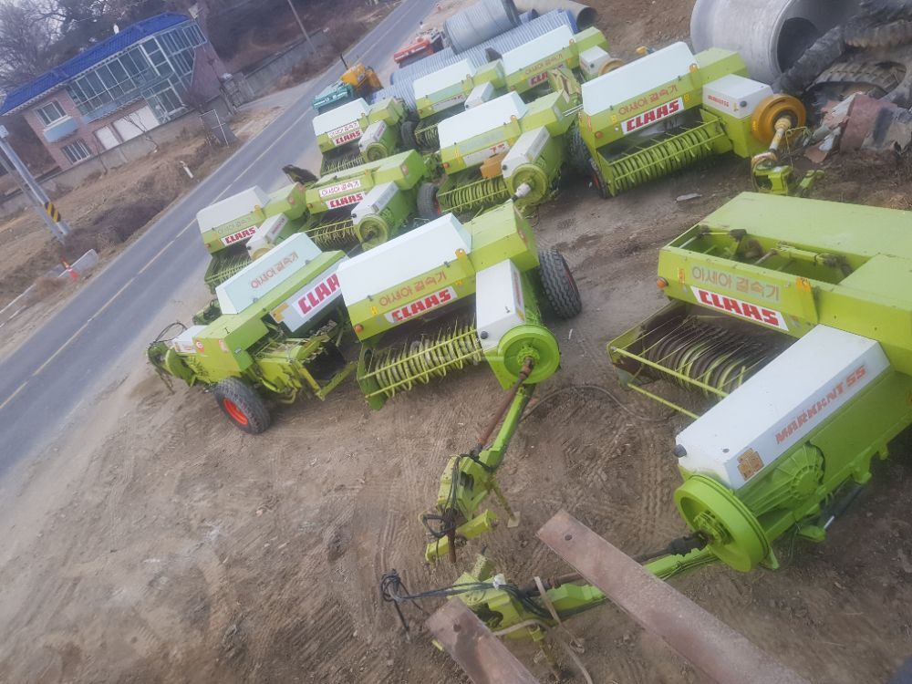 Daedong Tractor D56 (56hp) 뒤우측면