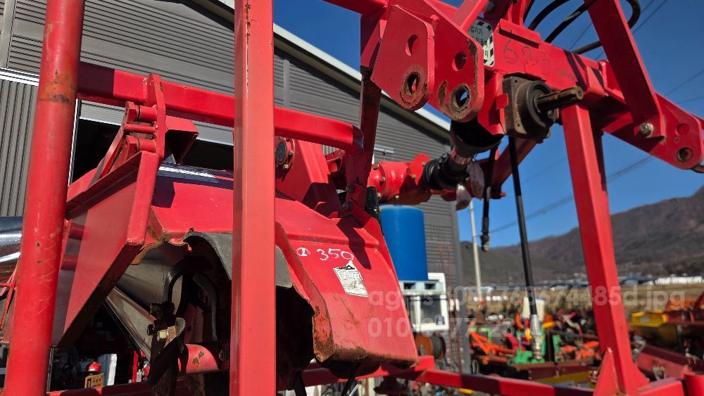  논두렁조성기 대형 다량보유 AZ-700, SZ-700, WJLF750  뒤우측면