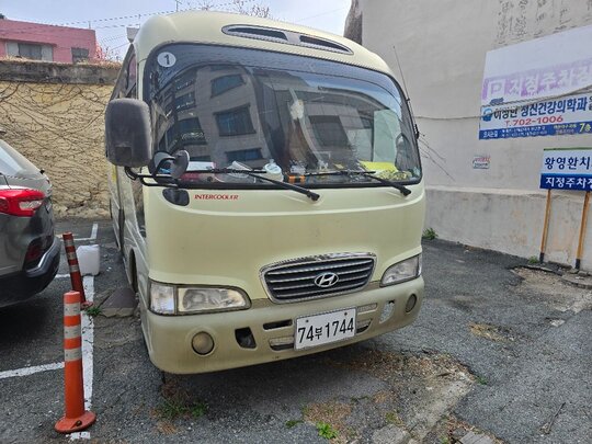 Hyundai 카운티 29인승 카운티29인승  앞좌측면